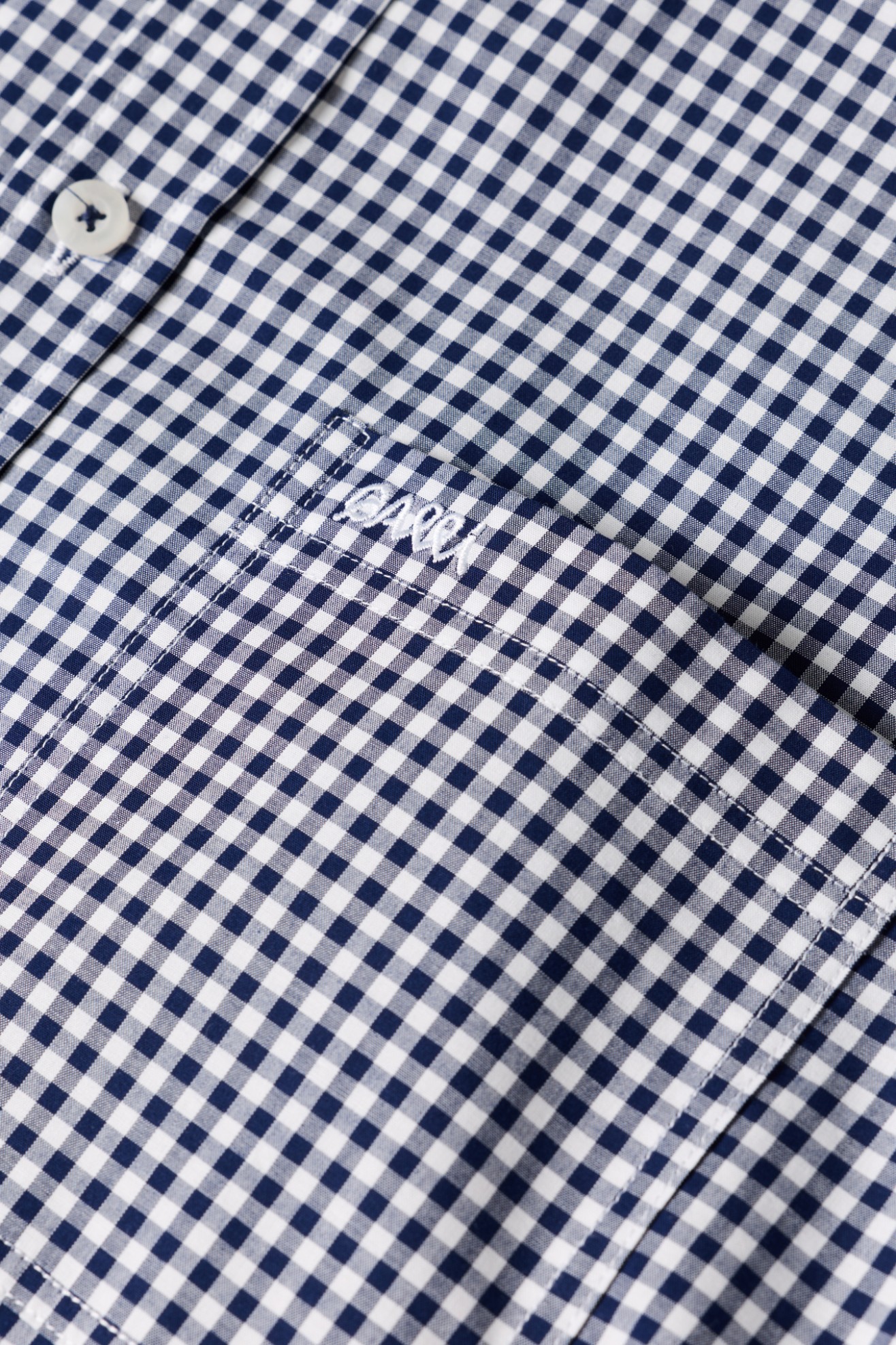 Camisa xadrez regular fit em azul-marinho