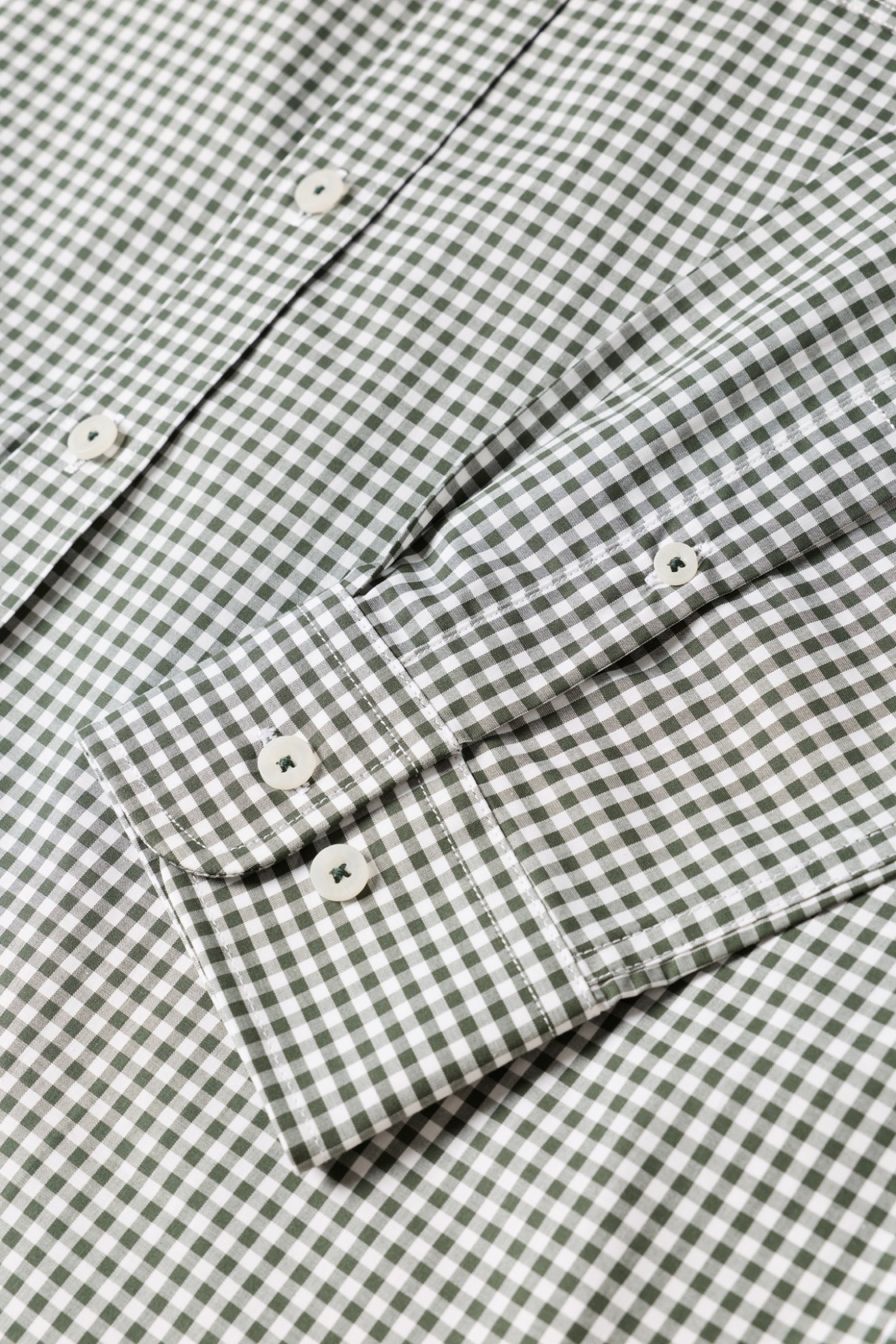 Camisa xadrez regular fit em caqui