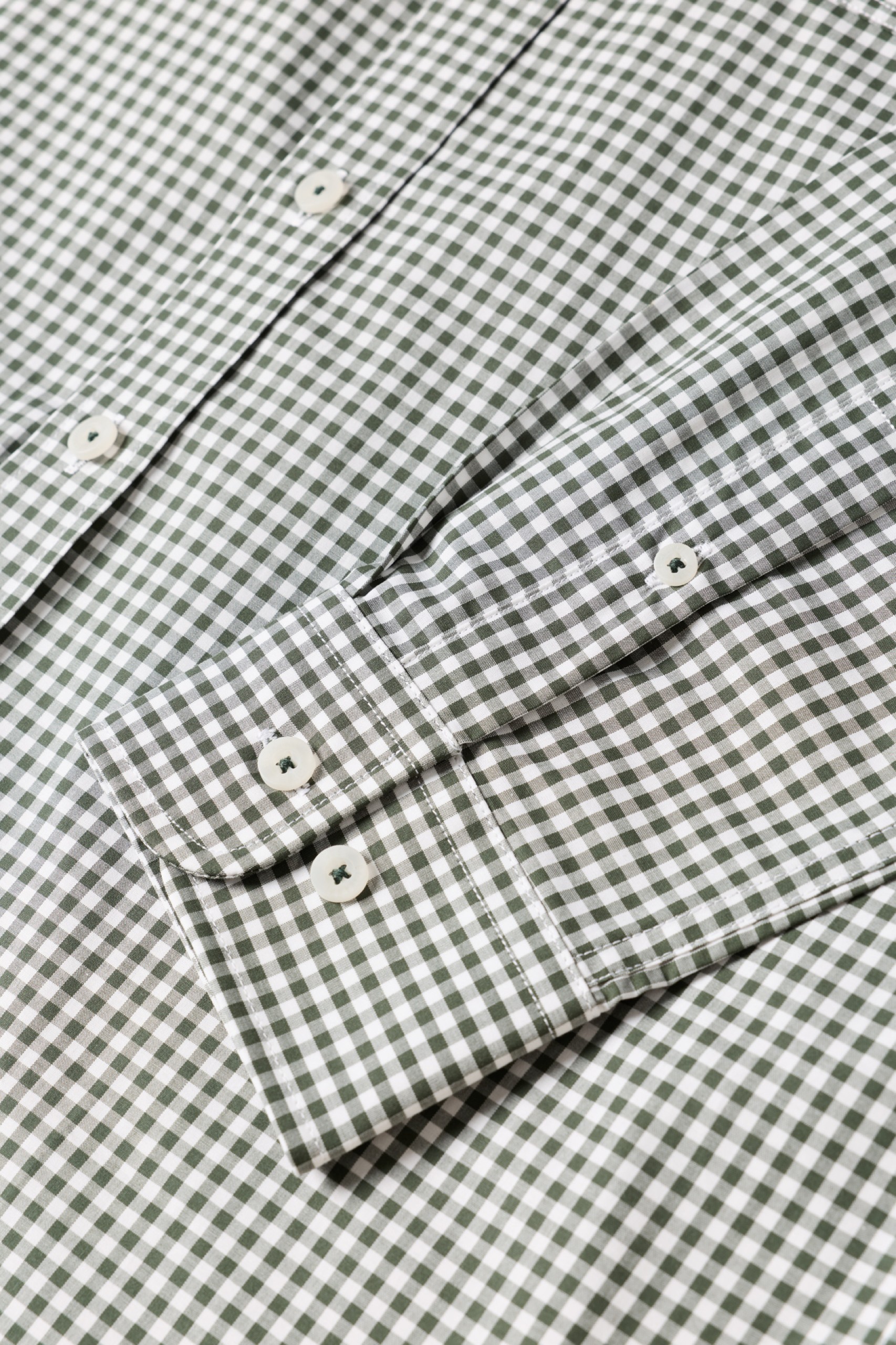 Camisa de cuadros de corte regular en caqui