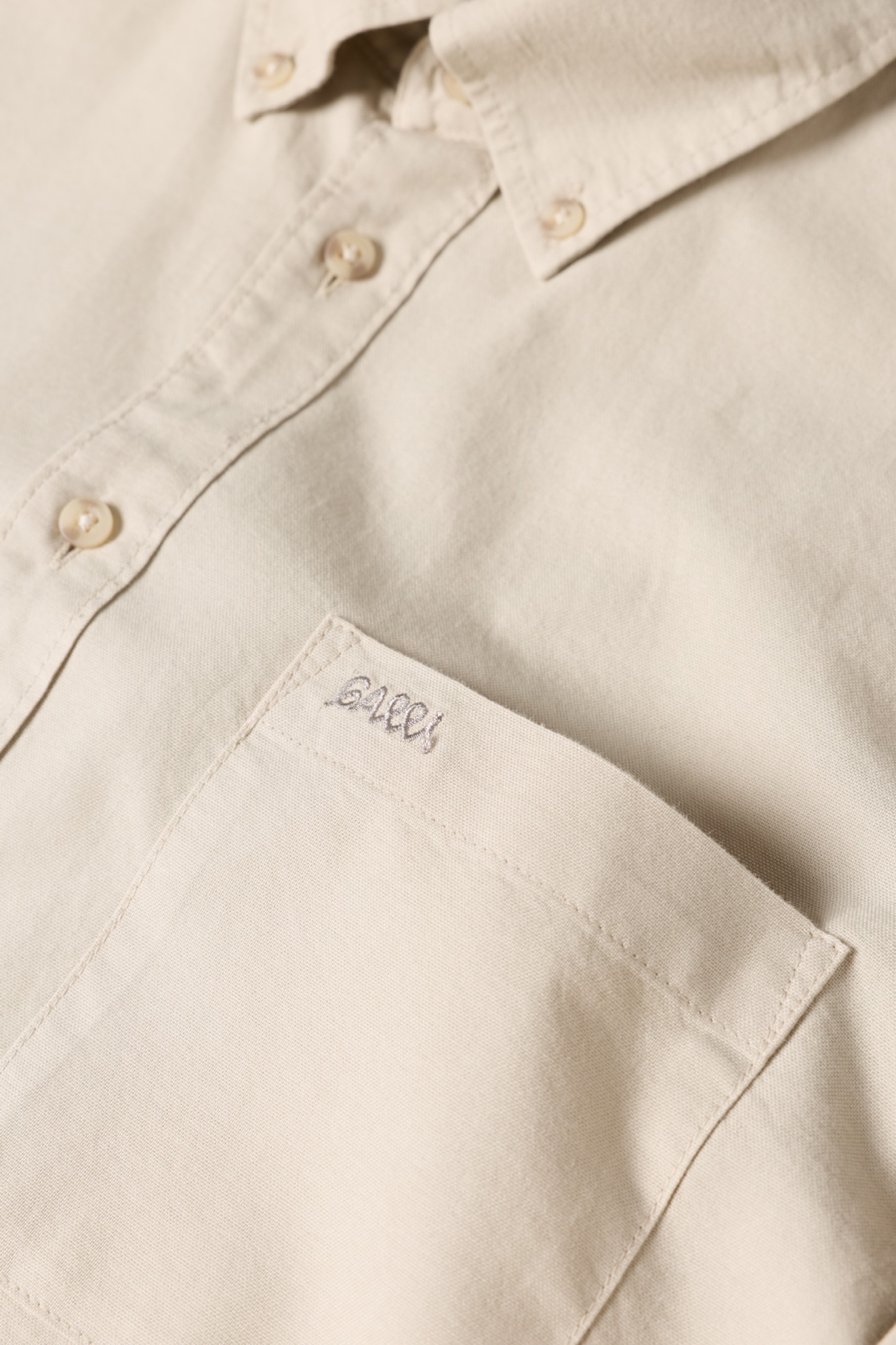Camisa de algodón de corte regular