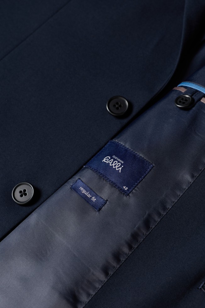 Fato regular fit em azul-marinho Fato regular fit em azul-marinho