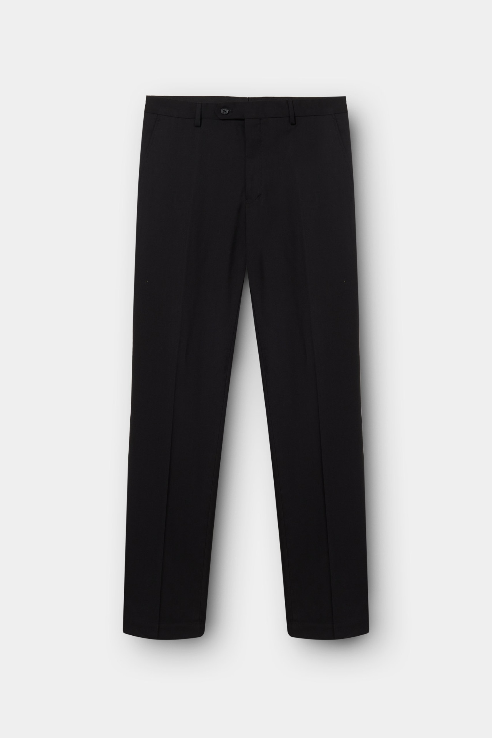 Fato regular fit em preto