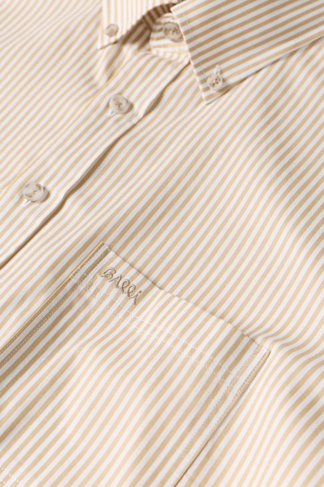 Camisa �s riscas regular fit algod�o em bege