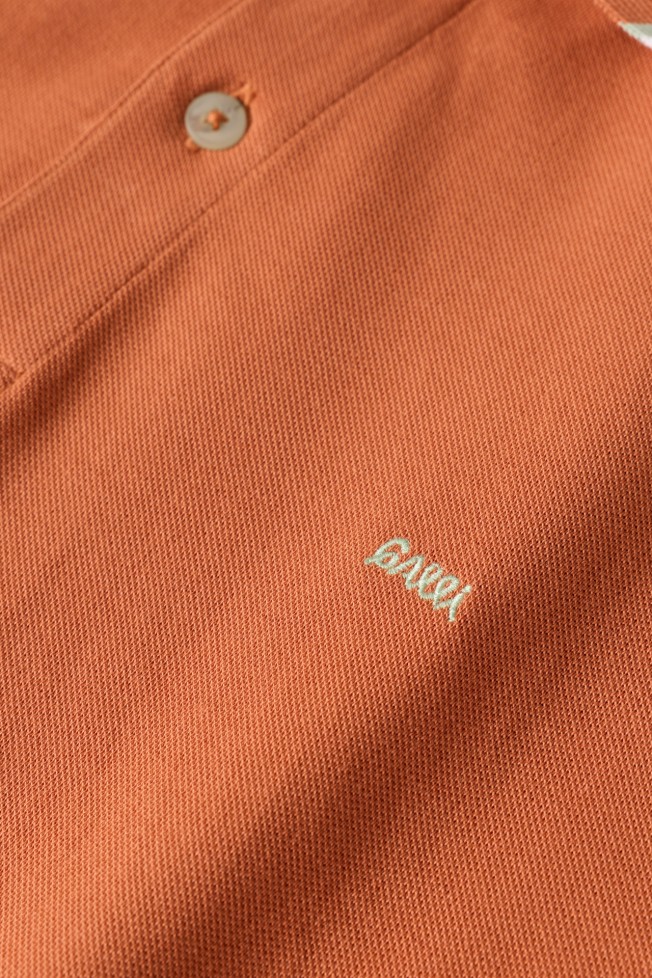 Polo em malha piquê Polo em malha piquê