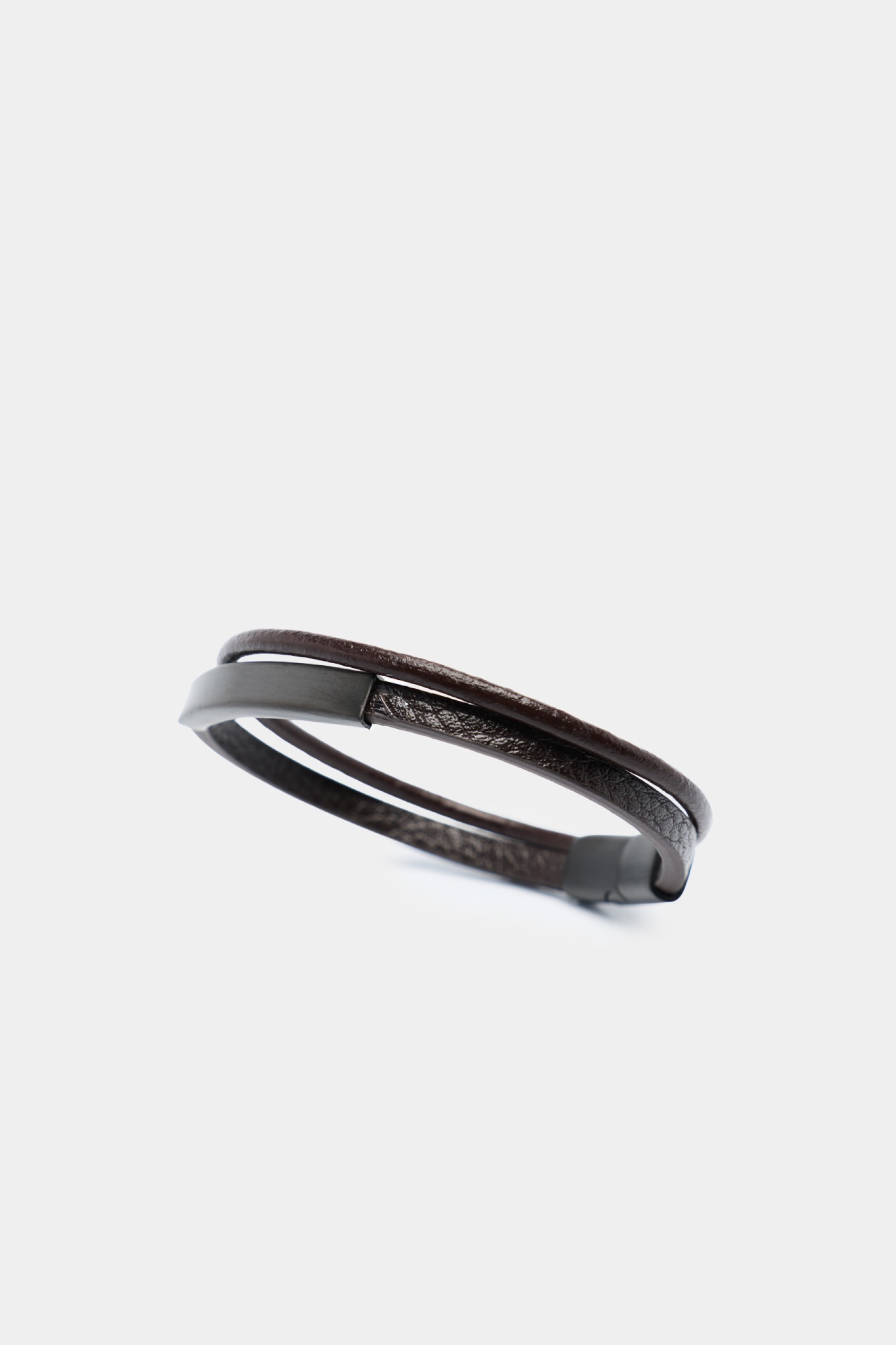 Pulseira com efeito de couro