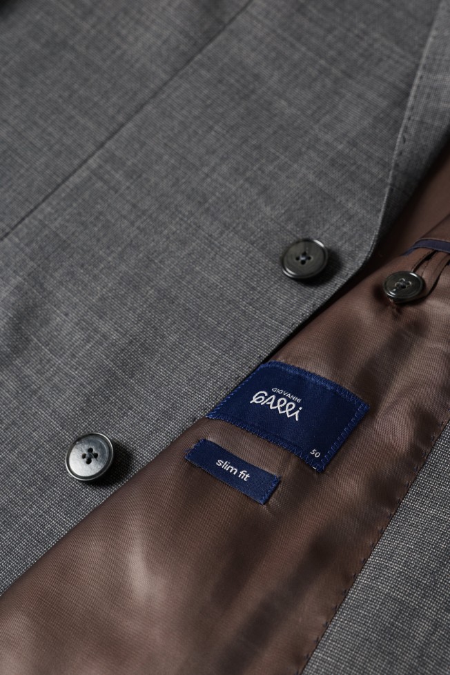 Fato clássico slim fit em lã Fato clássico slim fit em lã