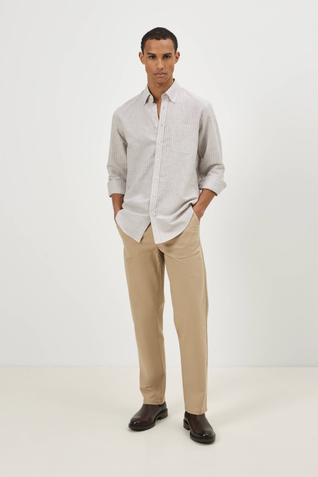 Camisa às riscas regular fit Camisa às riscas regular fit