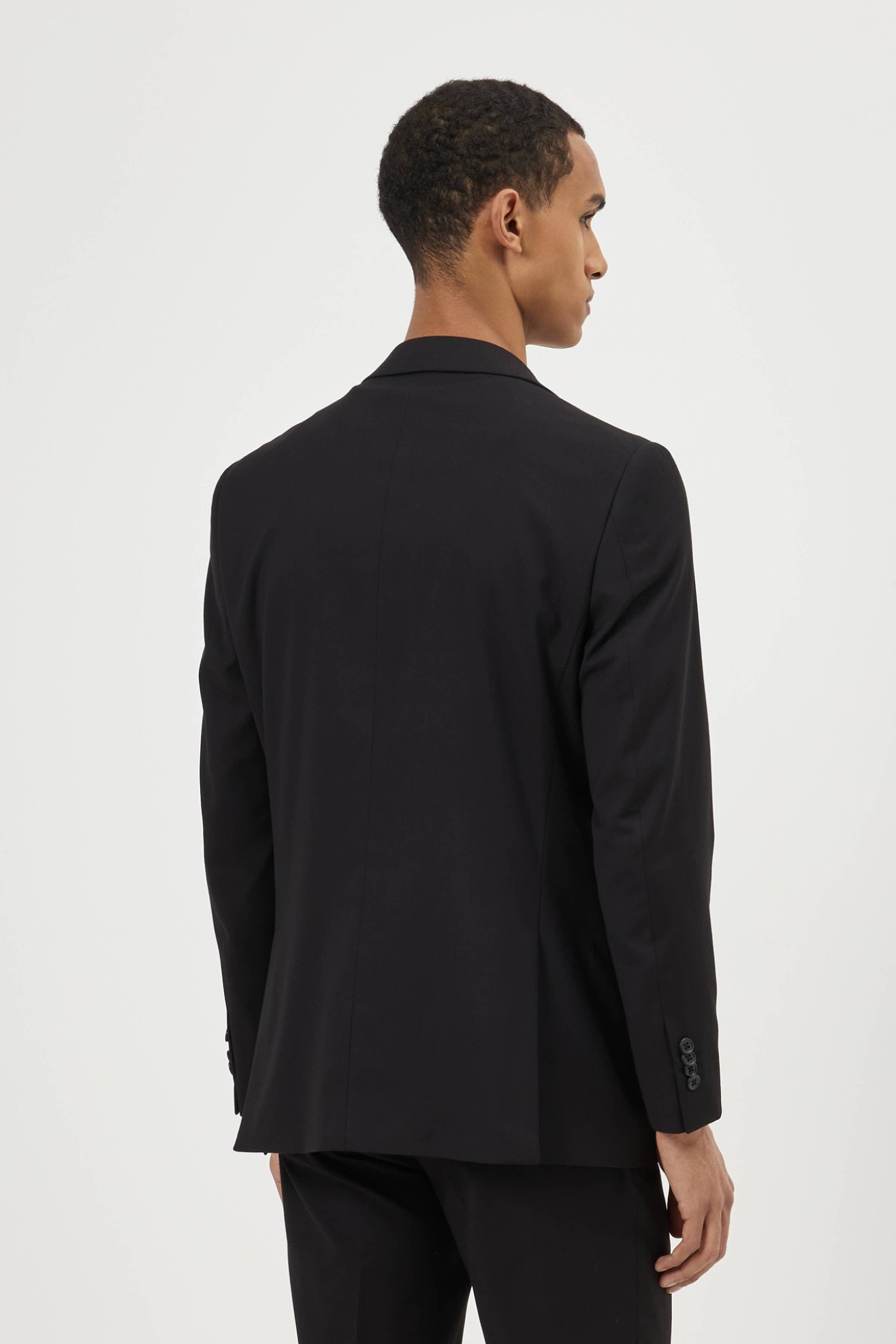 Fato regular fit em preto