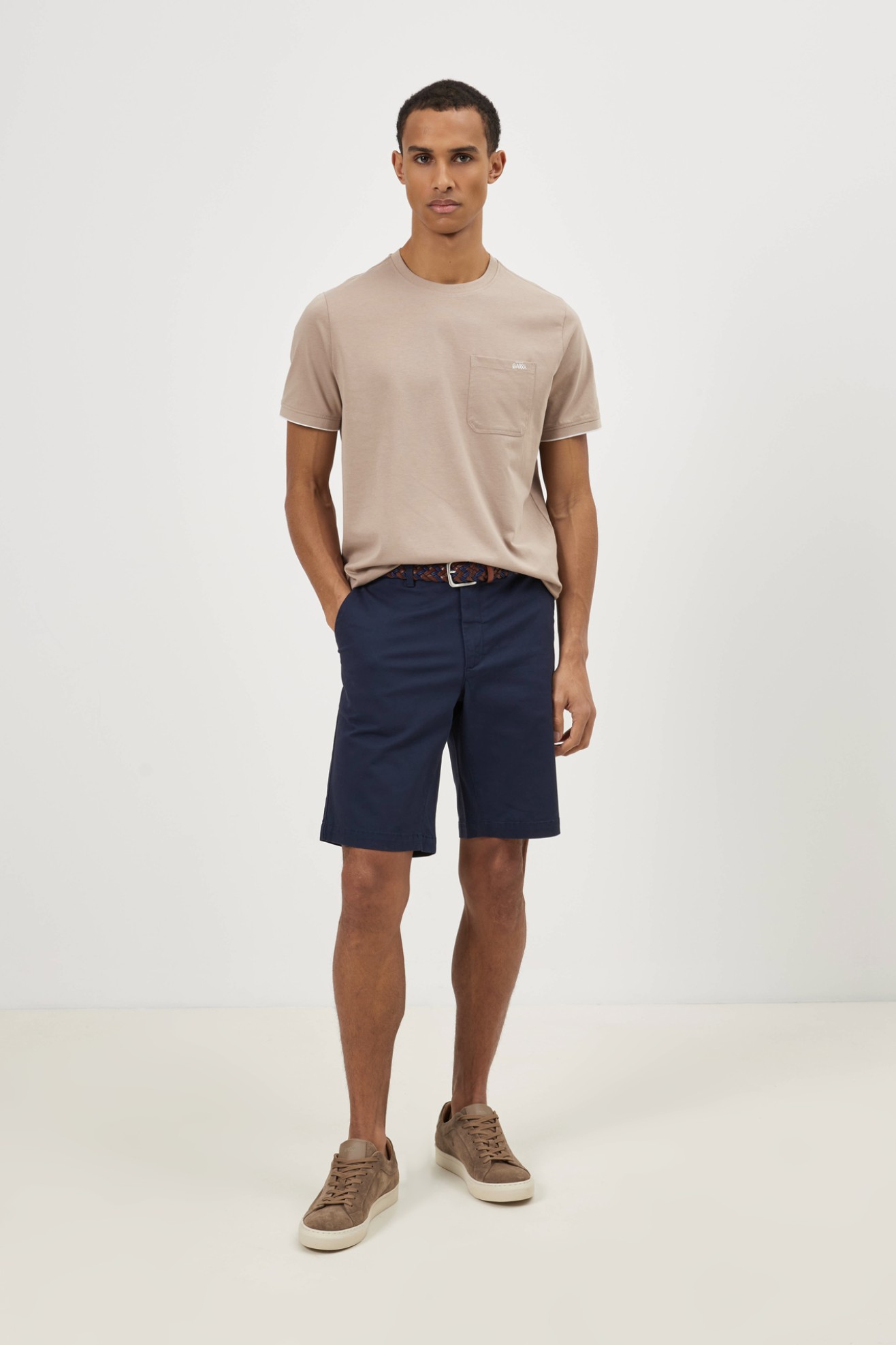 T-shirt 100% algod�o com bolso