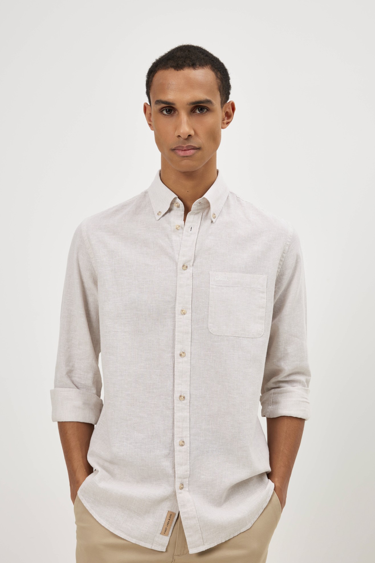 Camisa regular fit em linho