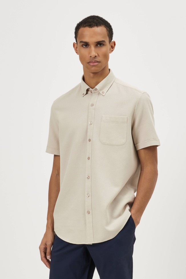 Camisa de manga curta regular fit Camisa de manga curta regular fit