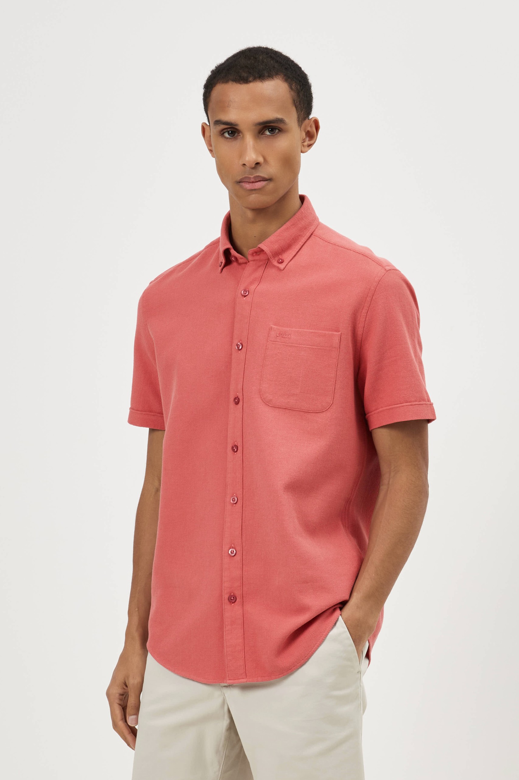 Camisa de manga corta de corte regular