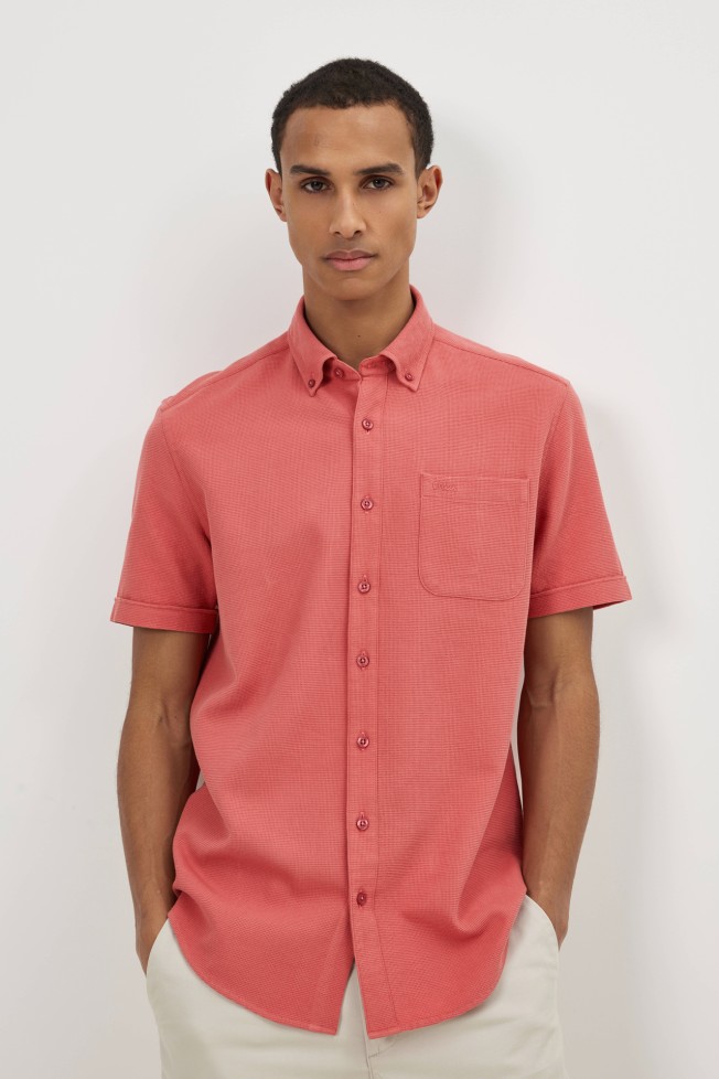 Camisa de manga curta regular fit Camisa de manga curta regular fit