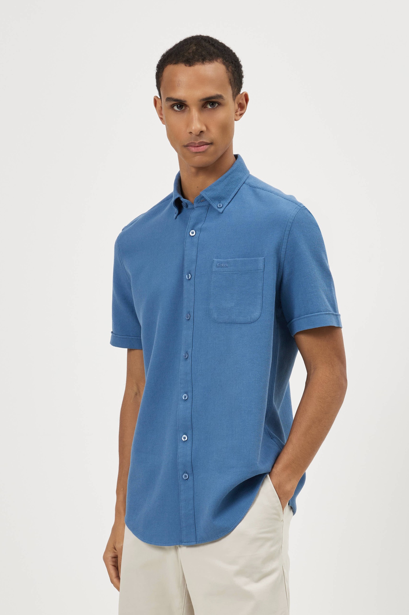 Camisa de manga corta de corte regular