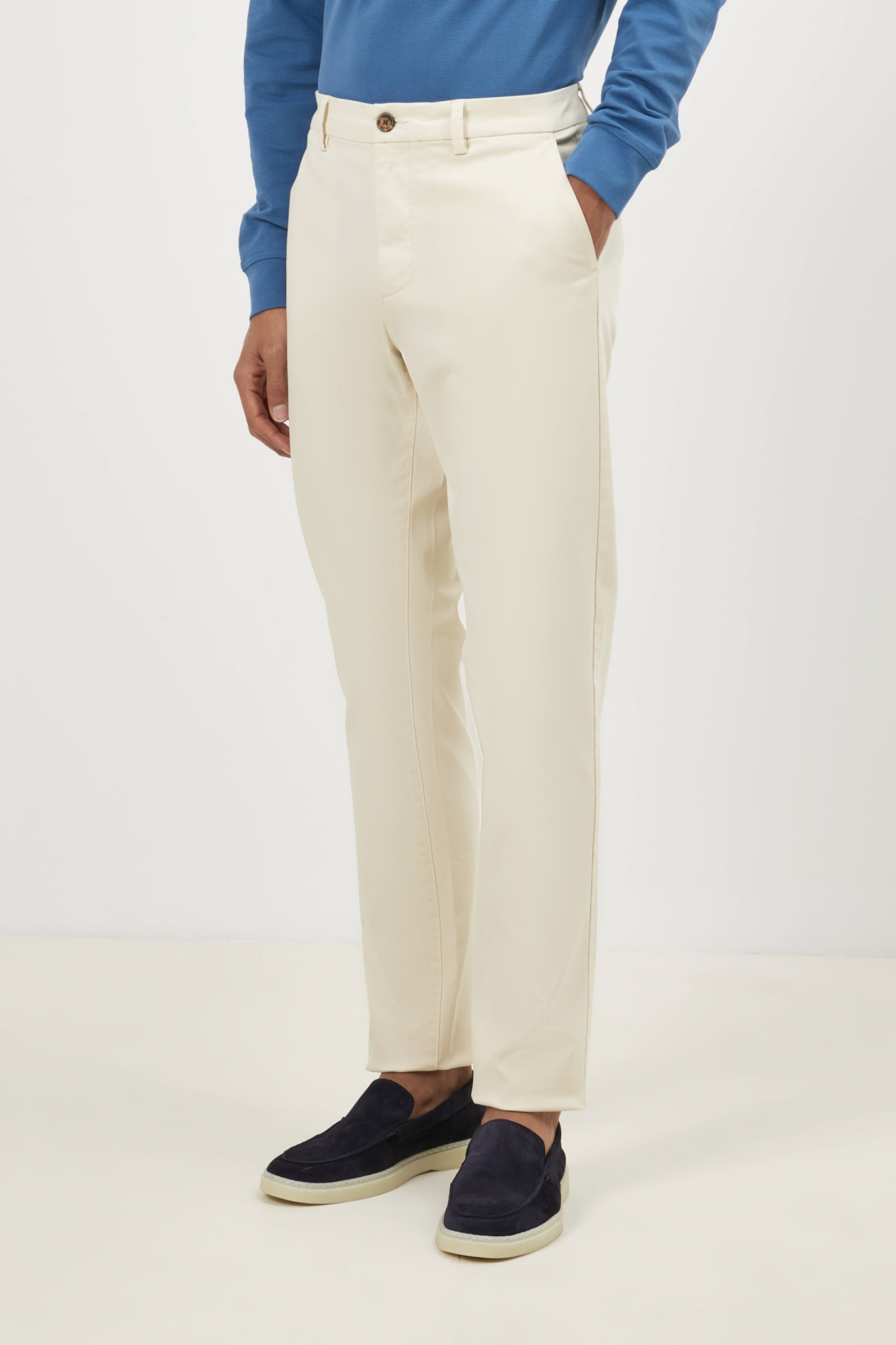Pantalones chinos con textura de corte slim fit