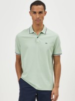 Polo em malha piqu�
