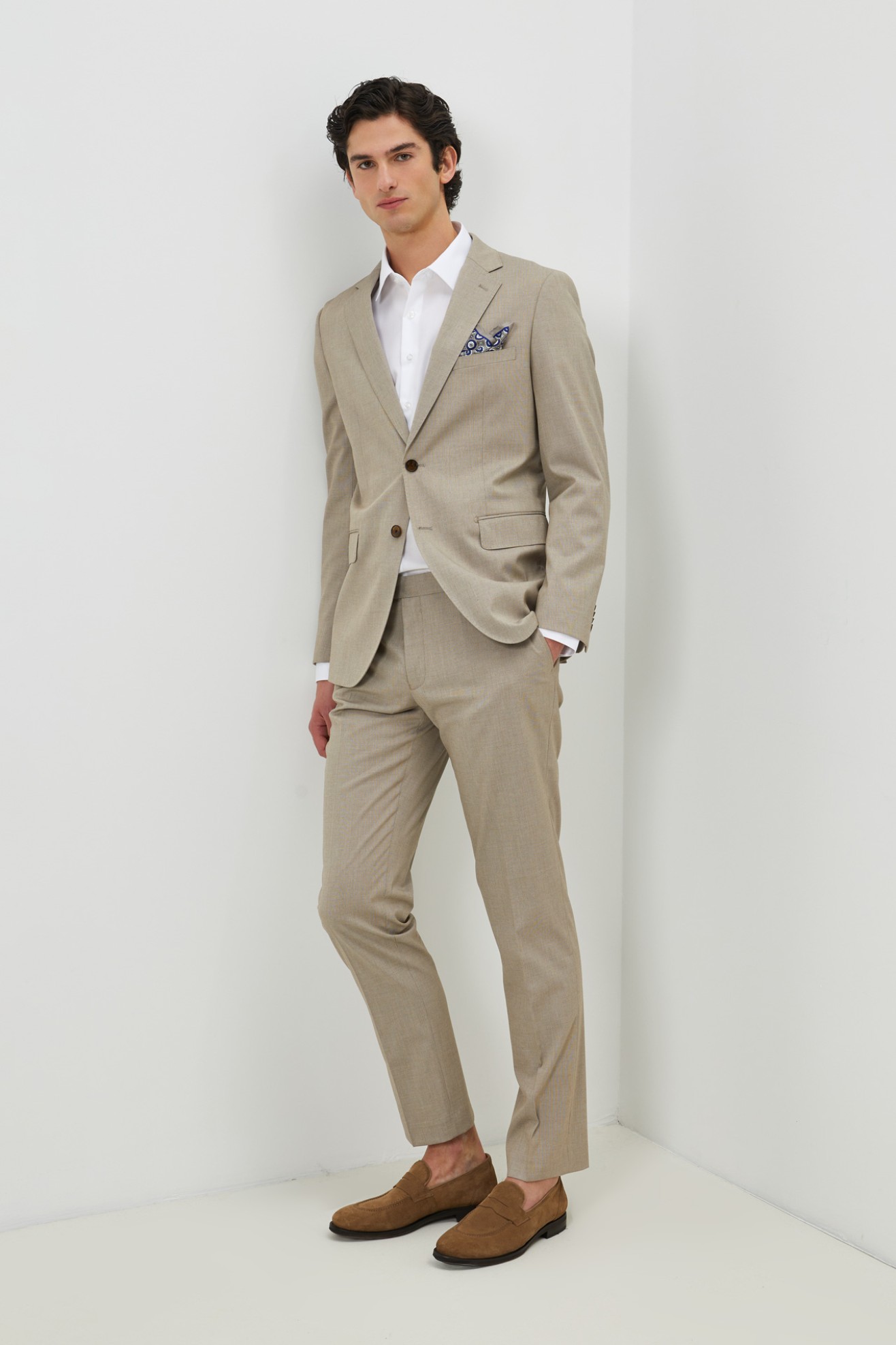 Fato clássico slim fit