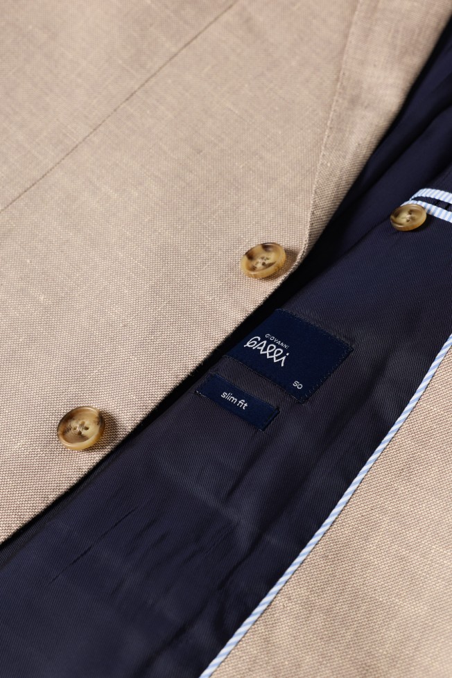 Blazer em linho e algodão slim fit Blazer em linho e algodão slim fit