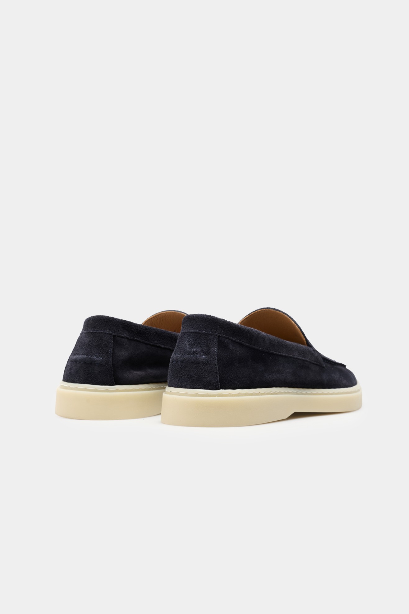 Mocassins em camur�a azul-marinho