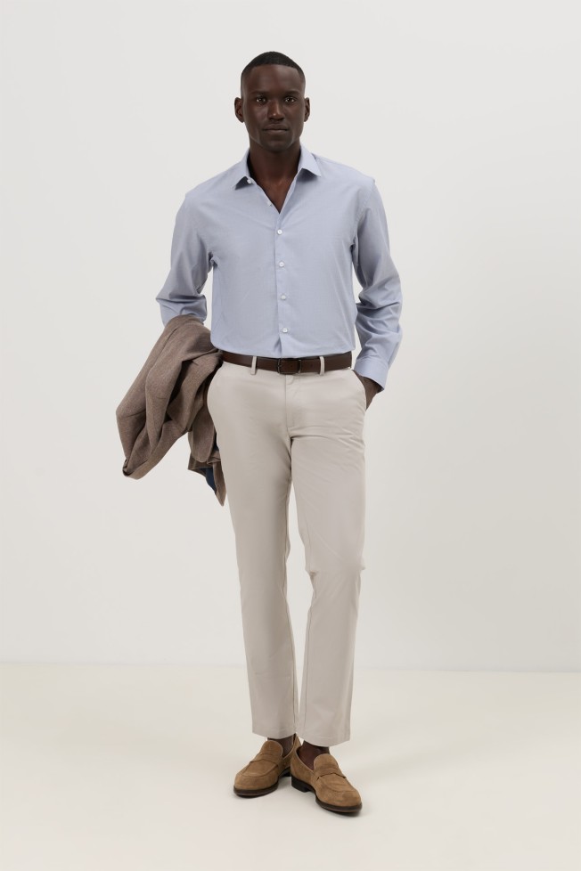 Camisa clássica regular fit Camisa clássica regular fit