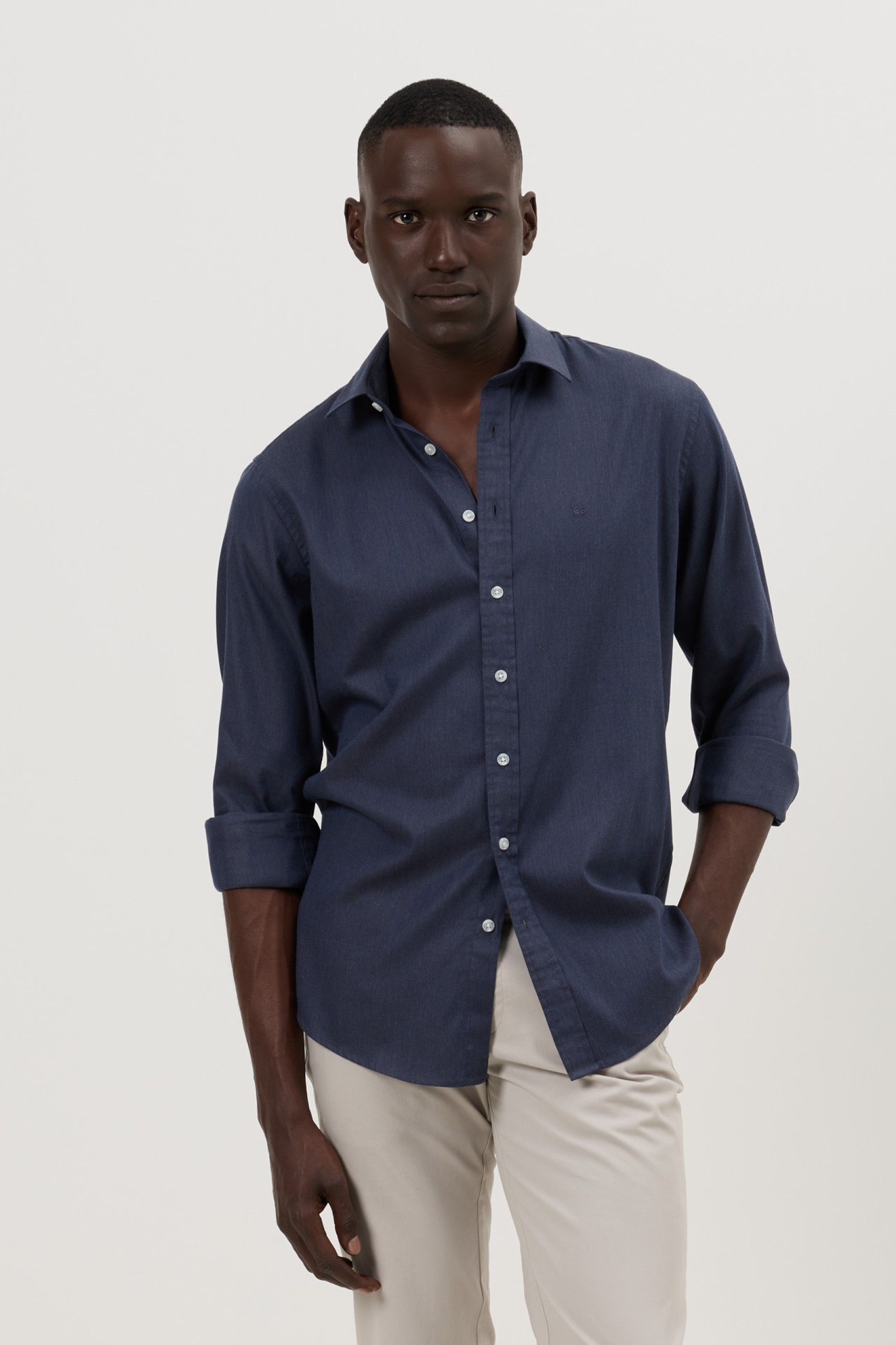 Camisa slim fit en algodón y lyocell