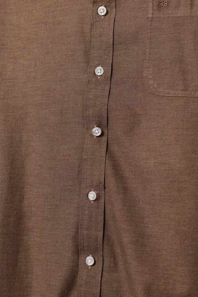 Camisa de algodón de corte regular en marrón Camisa de algodón de corte regular en marrón