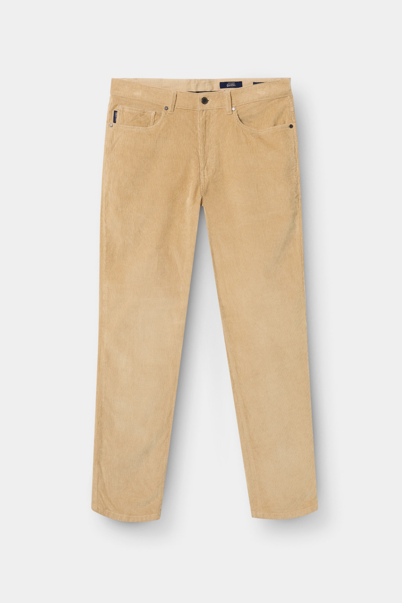 Pantalones de pana de corte regular en color beige.