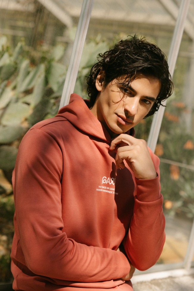 Sweatshirt com capuz Sweatshirt com capuz