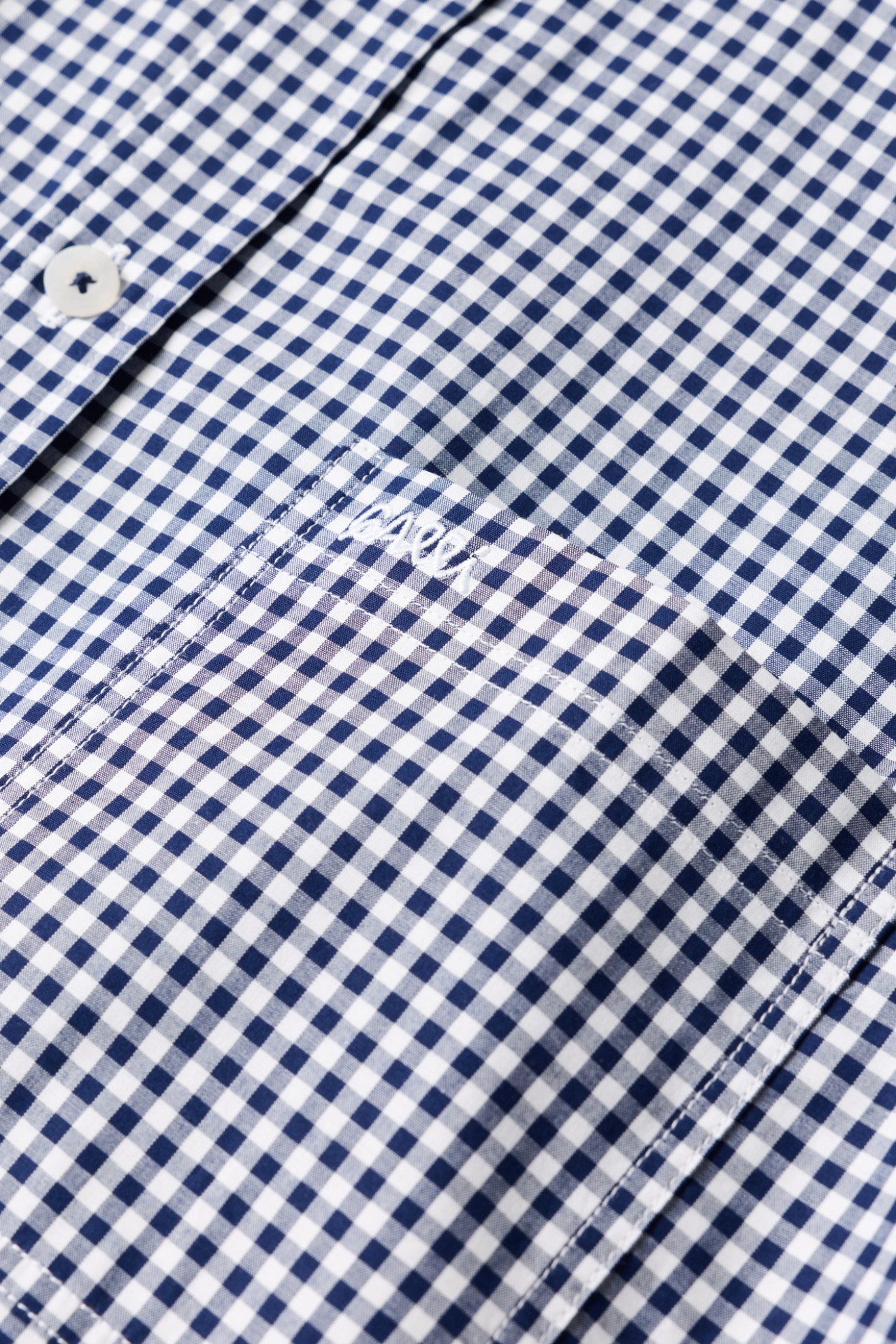 Camisa xadrez regular fit em azul-marinho