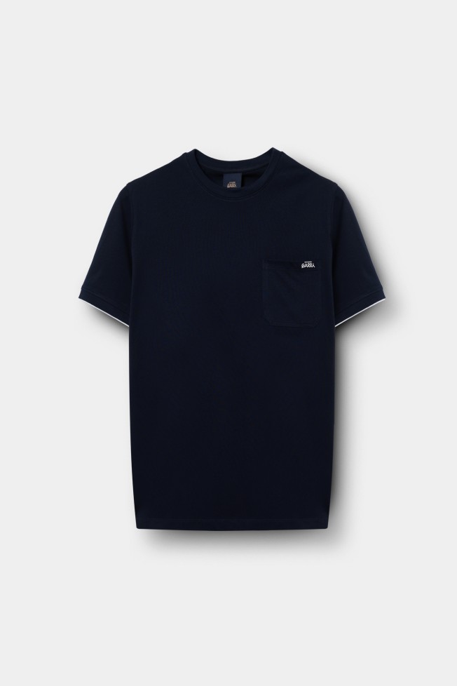 T-shirt 100% algodão com bolso T-shirt 100% algodão com bolso