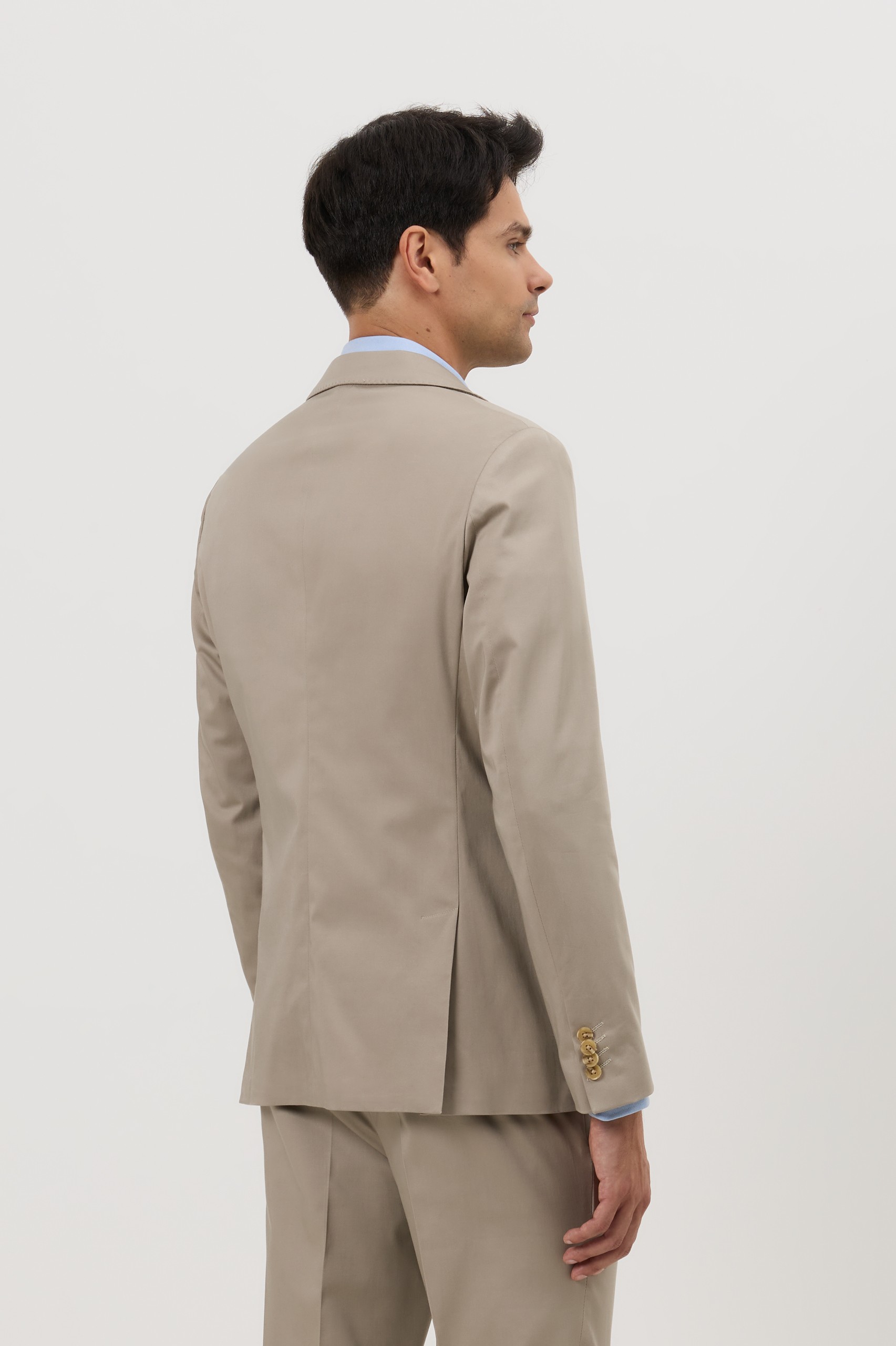Traje clásico slim fit
