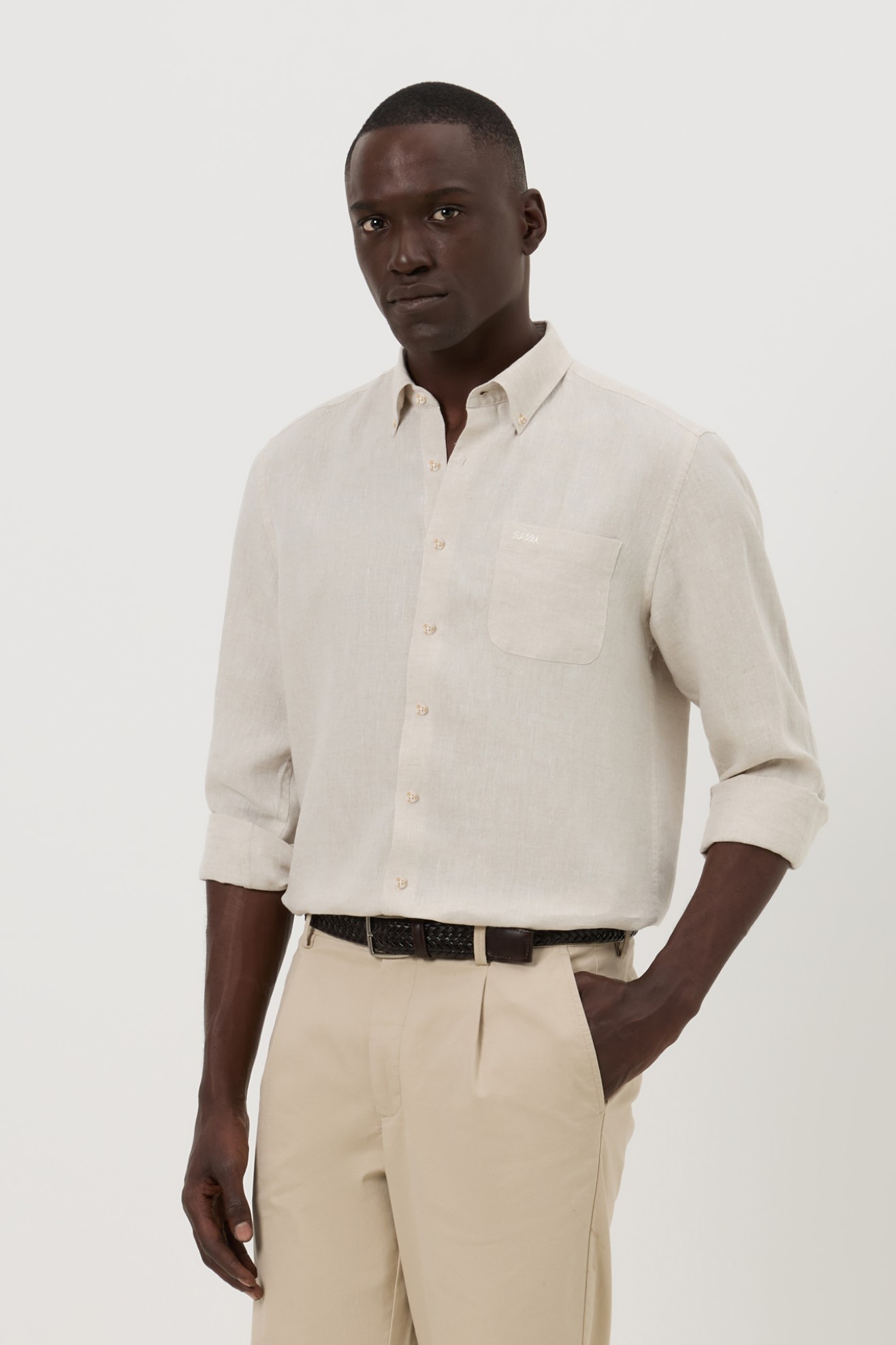 Camisa regular fit em linho
