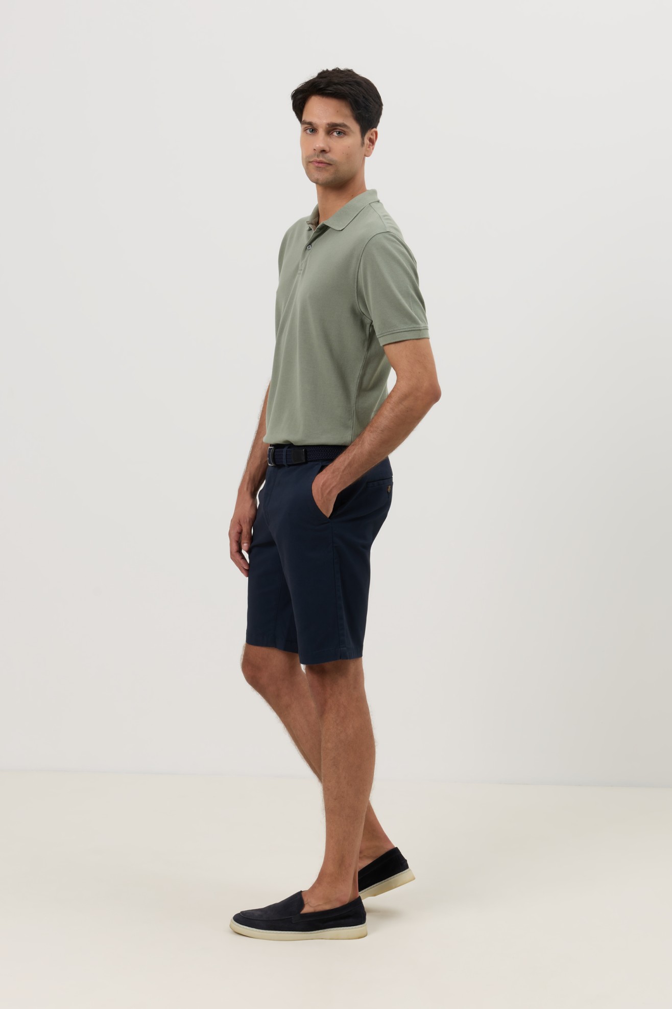 Calções bermuda chino regular fit