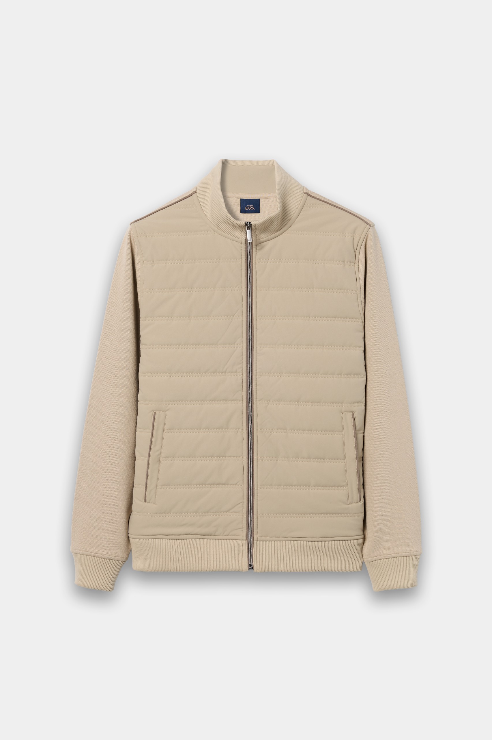 Chaqueta híbrida en color beige