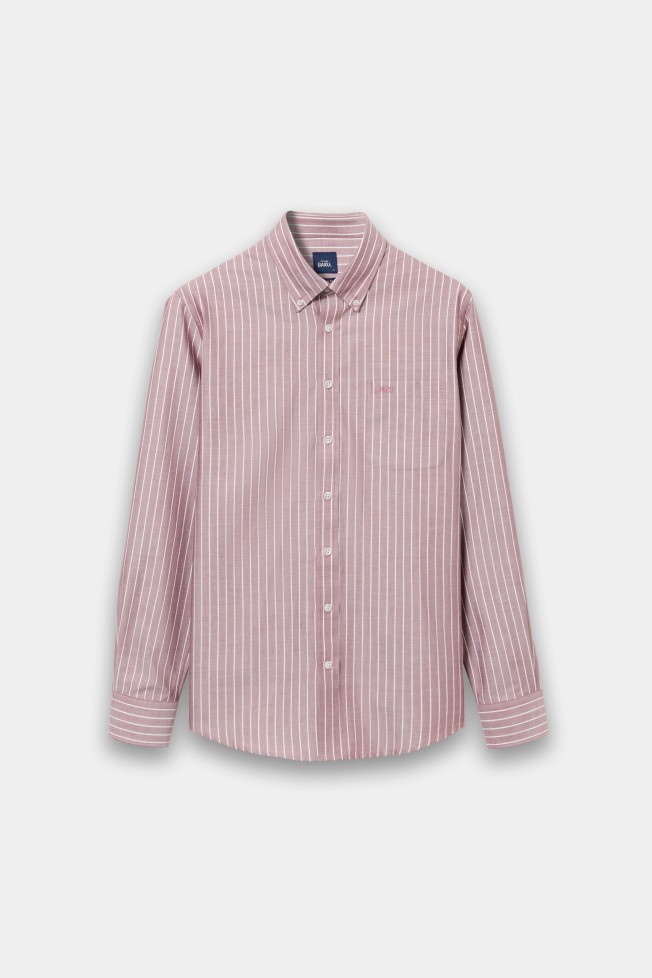Camisa vermelha �s riscas regular fit