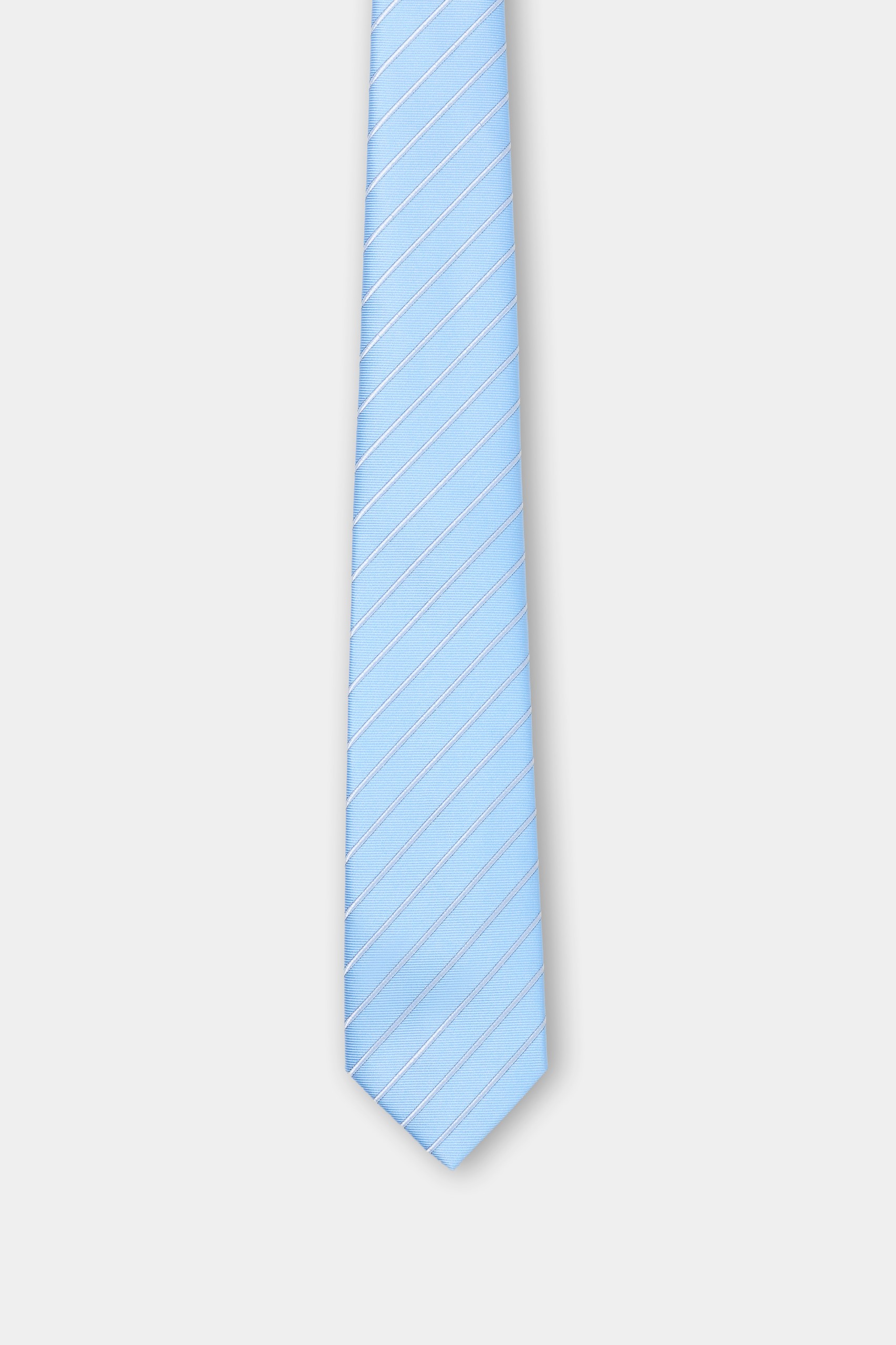 Corbata a rayas azules y blancas