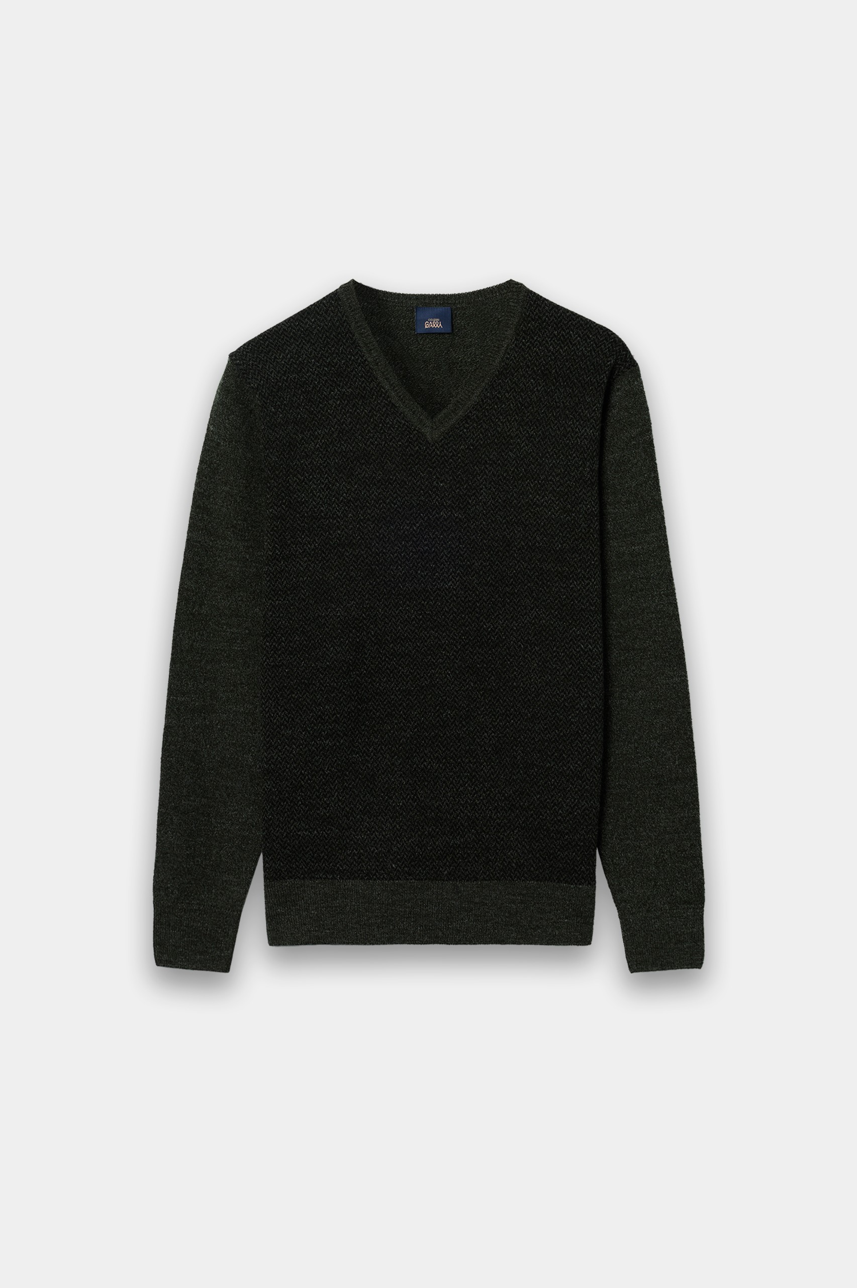 Jersey verde con cuello en V