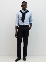 Cal�as chino regular fit em azul-marinho