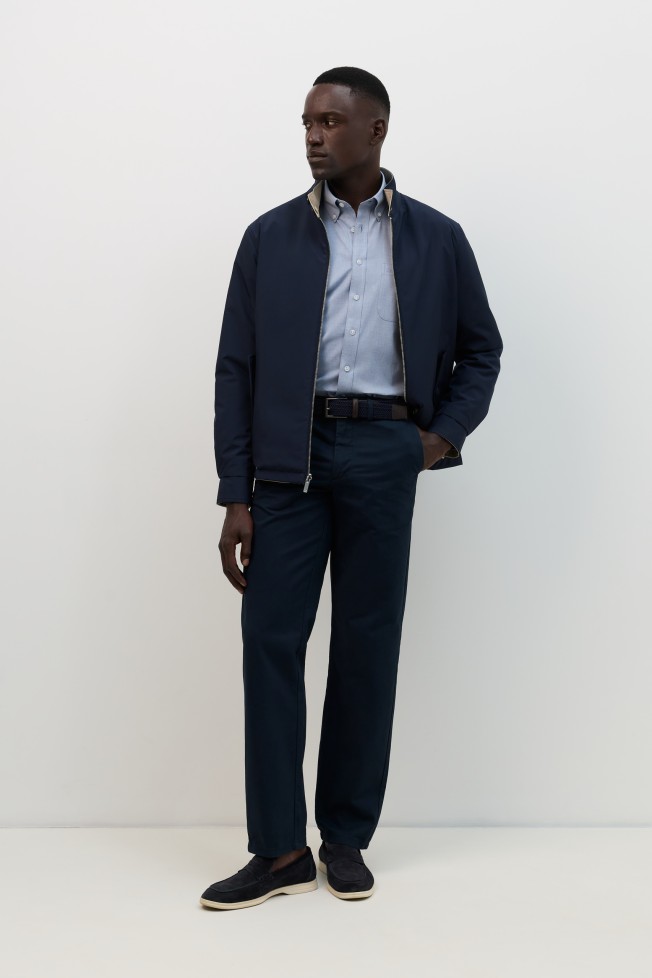 Cal�as chino em azul-marinho regular fit