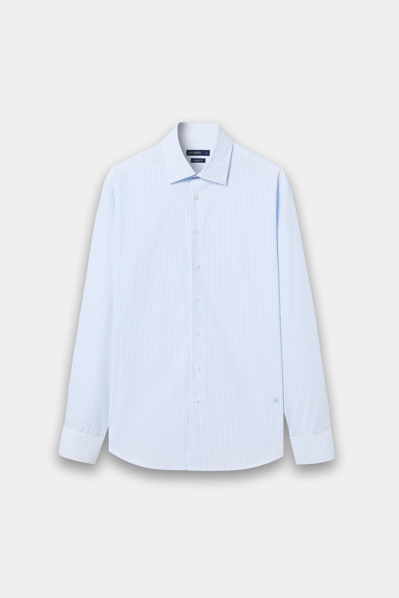 Camisa cl�ssica �s riscas