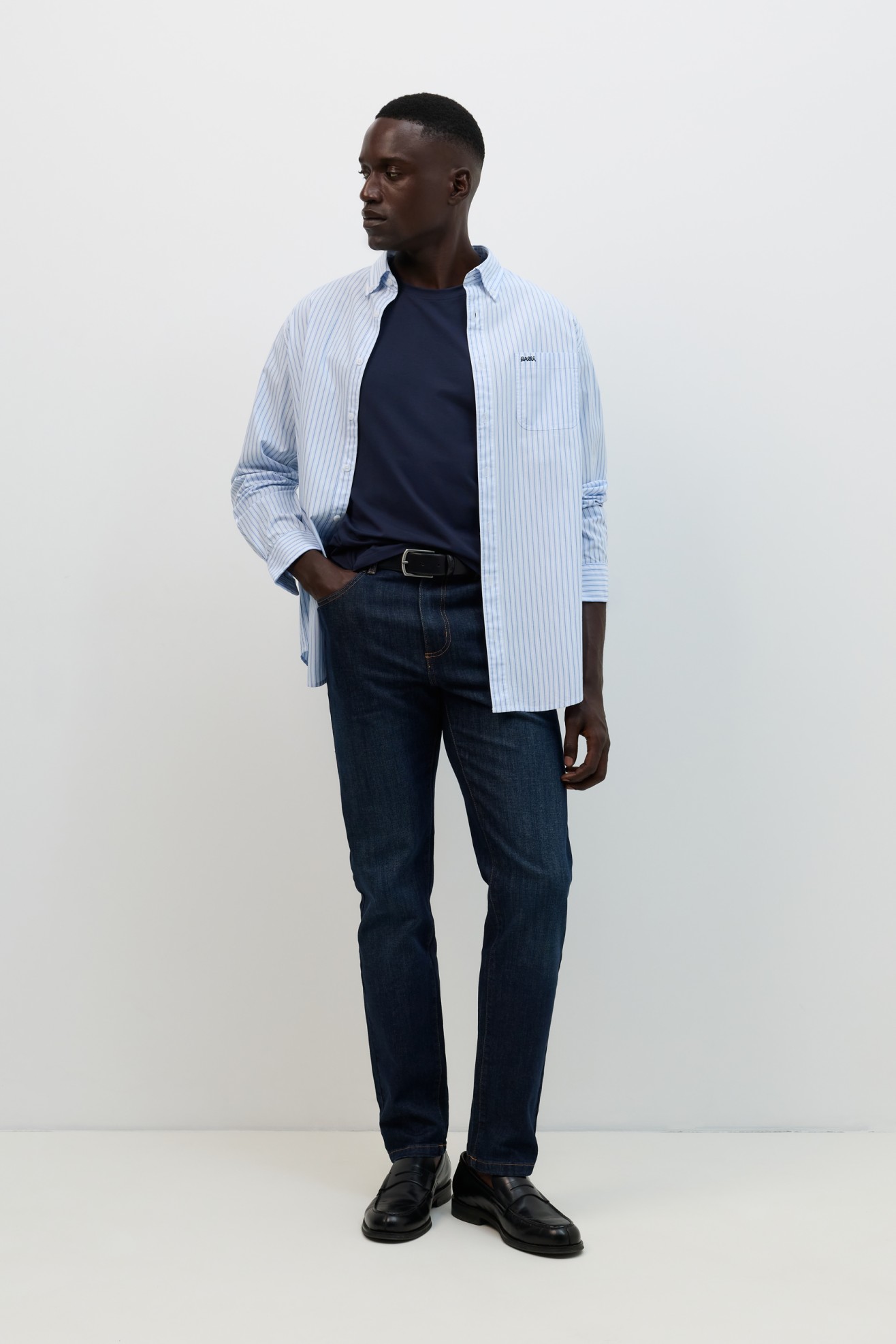 T-shirt azul-marinho com algod�o premium