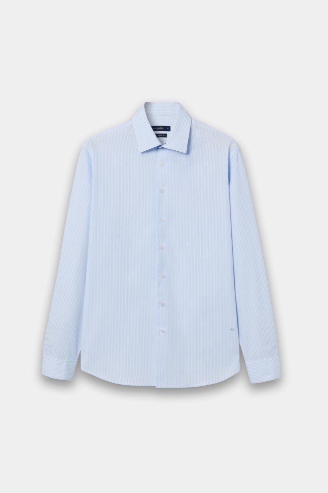 Camisa às riscas twill em regular fit Camisa às riscas twill em regular fit