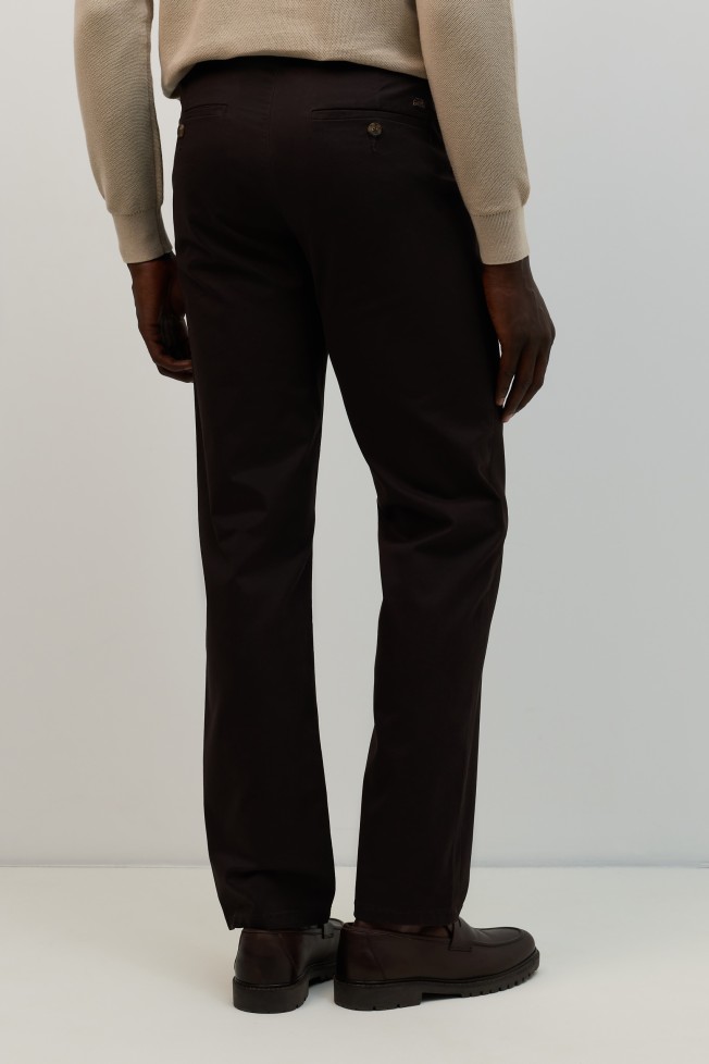 Calças chino regular fit Calças chino regular fit