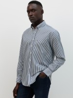 Camisa �s riscas regular fit em verde