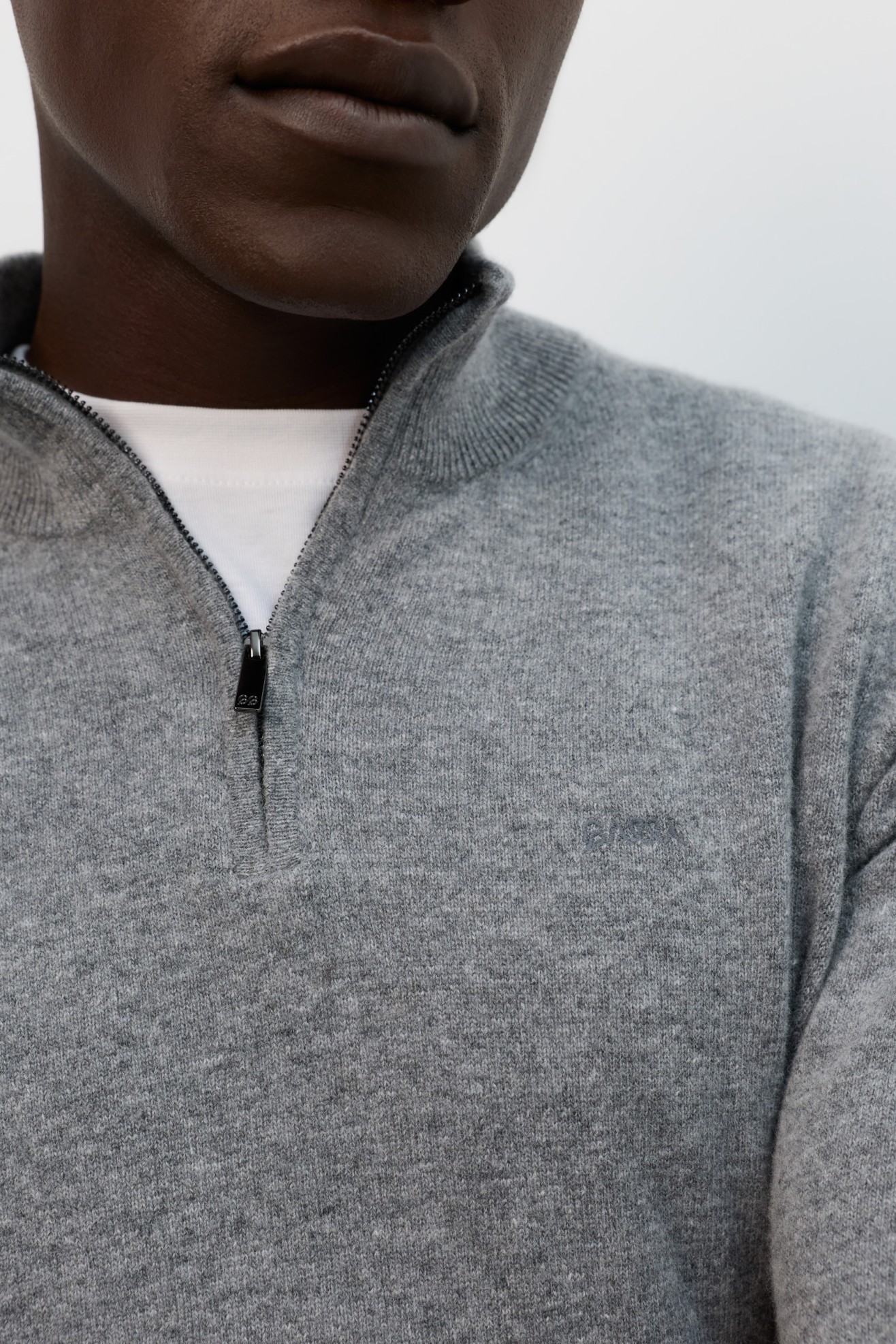 Camisola malha com lã cinzenta