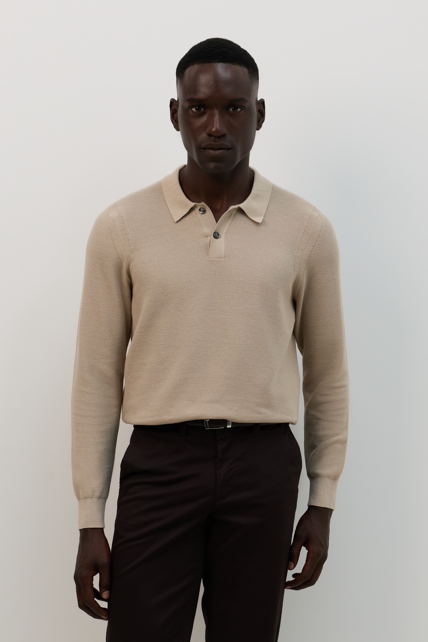 Polo de punto beige
