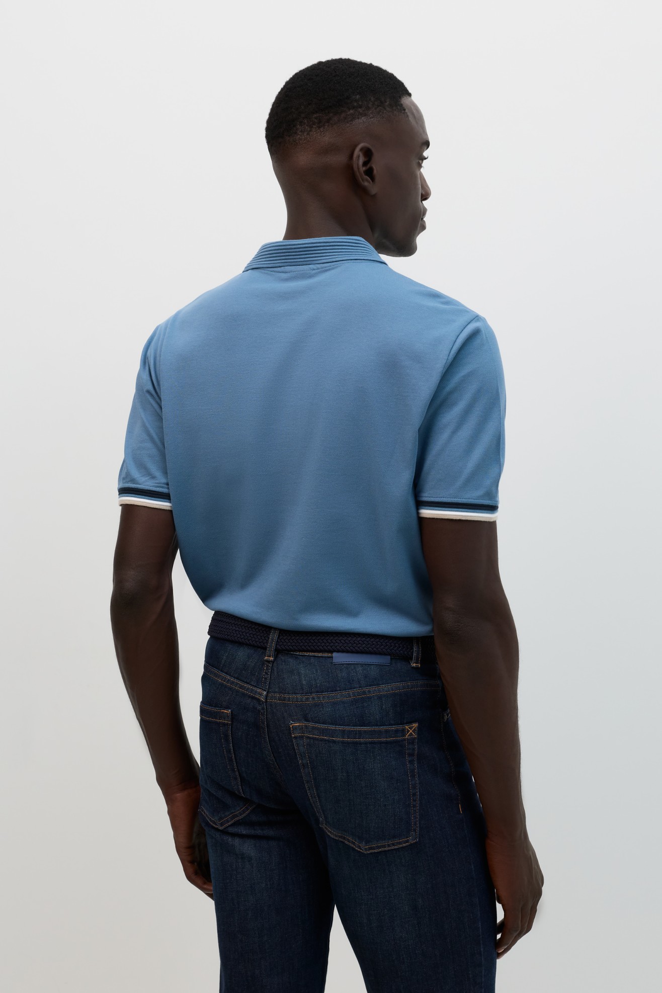Polo de manga curta azul