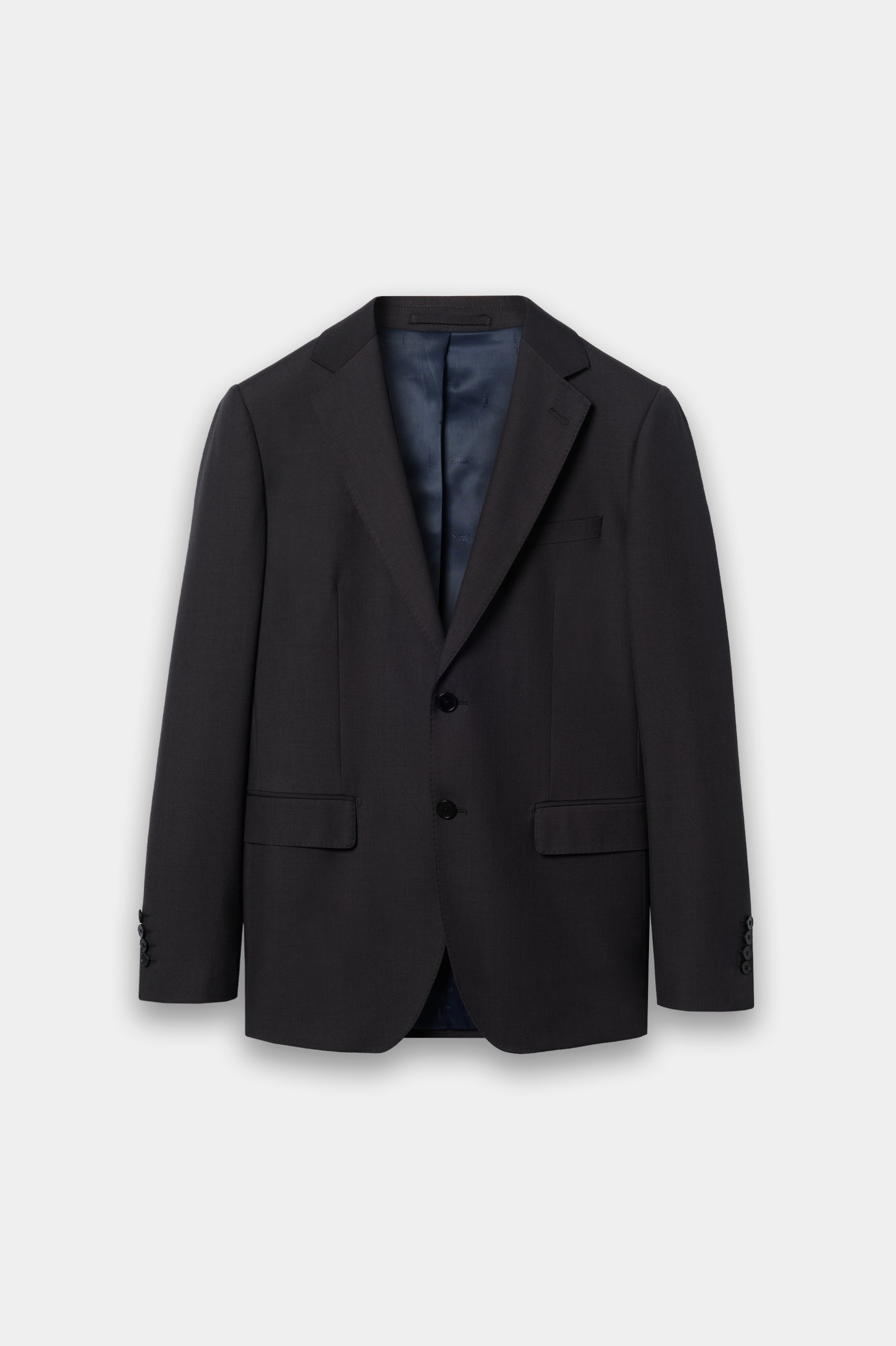 Traje gris clásico de corte ajustado
