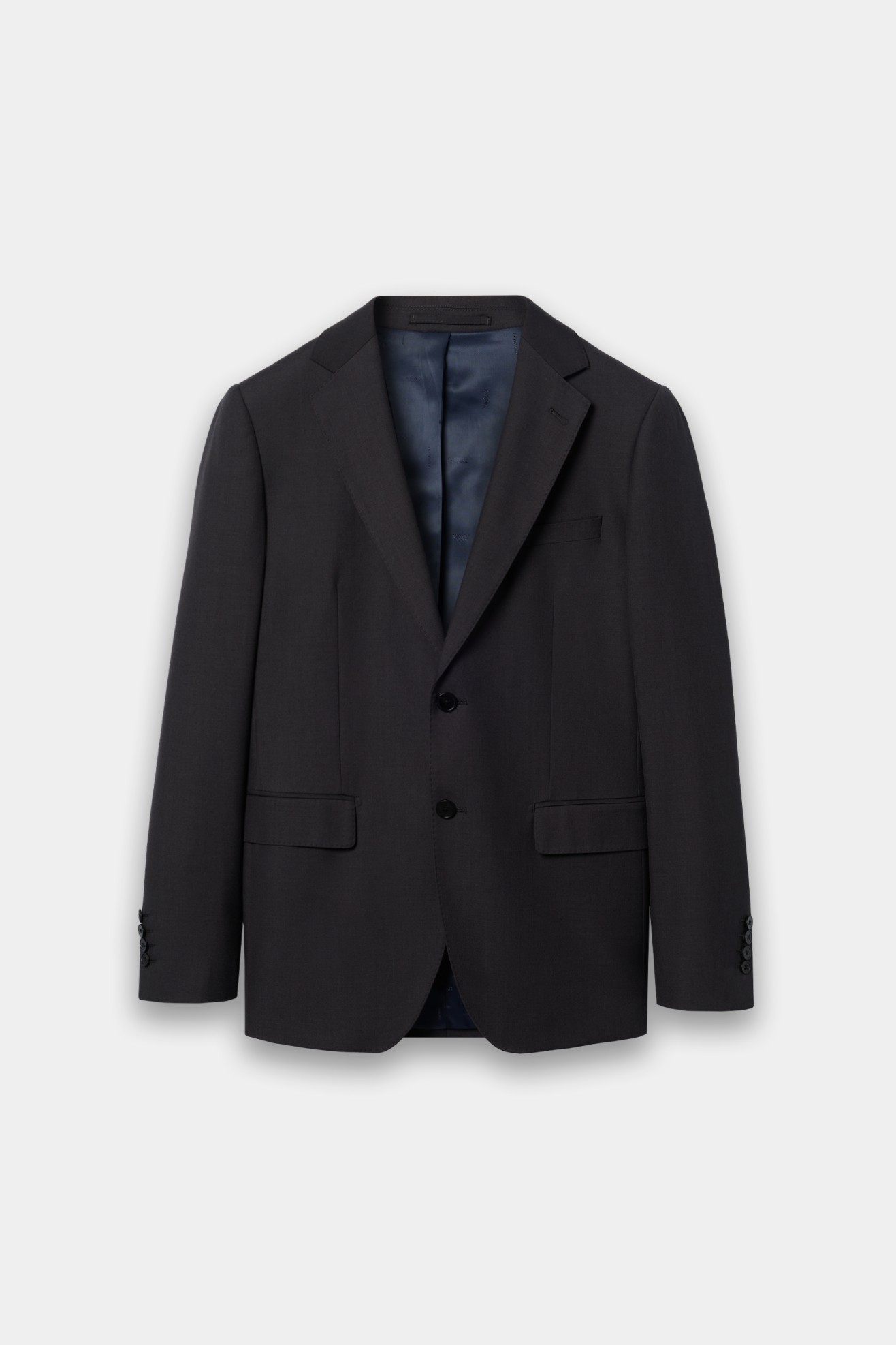 Traje gris clásico de corte ajustado