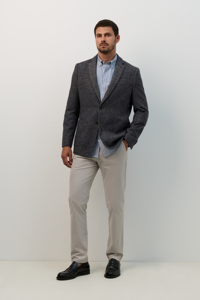 Blazer cl�ssico slim fit em azul-marinho